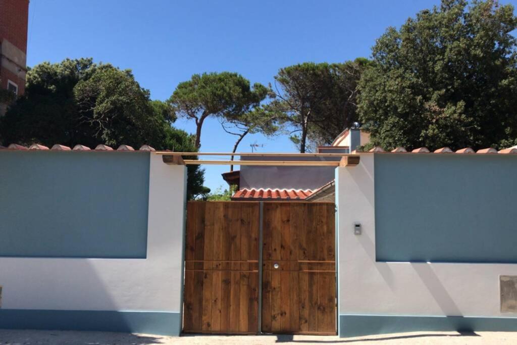 Apartamento Viareggina Con Giardino Marina Di Pisa Exterior foto